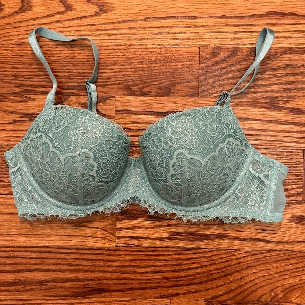 Victorias Secret Lace Bra